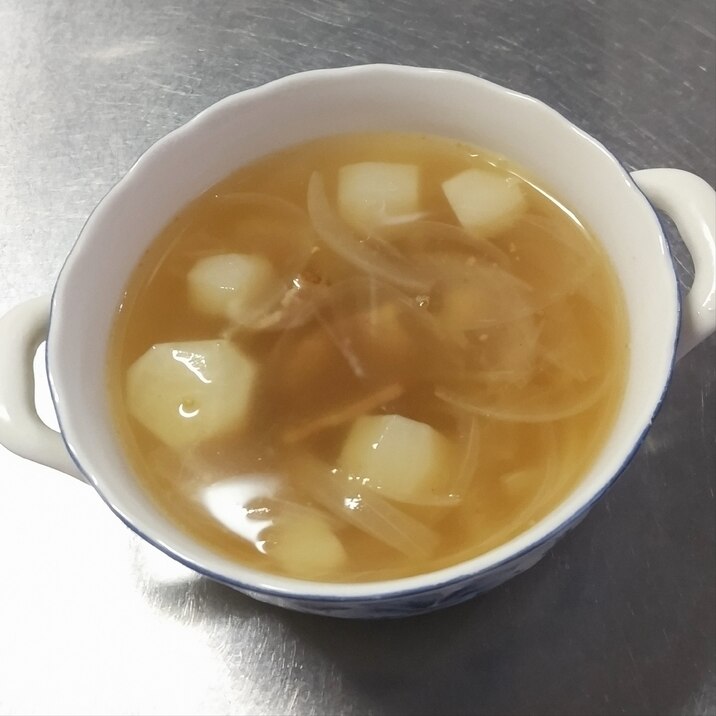 小かぶのコンソメスープ